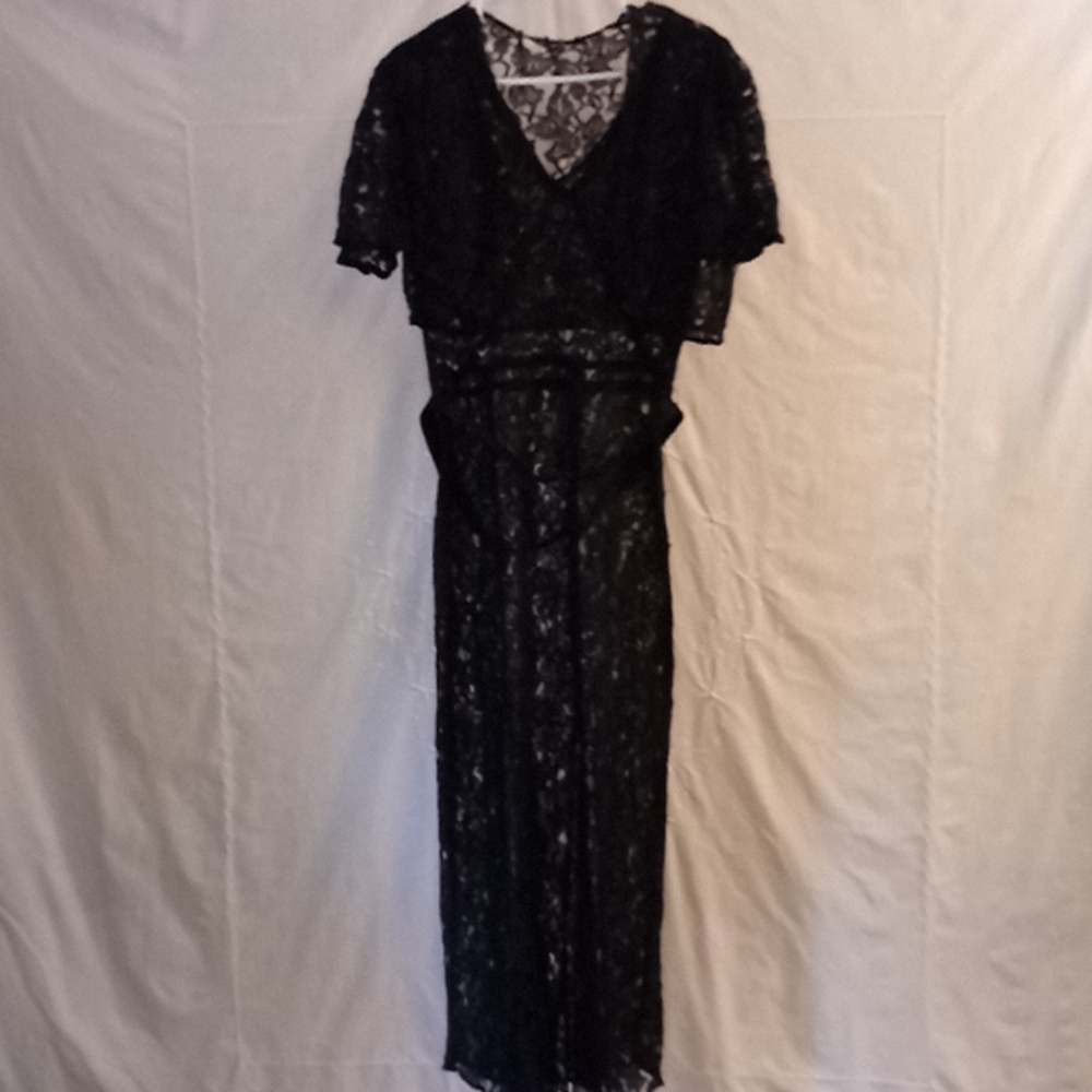 Vintage 30/40’s BlK Lace Dress with Belt / Jacket